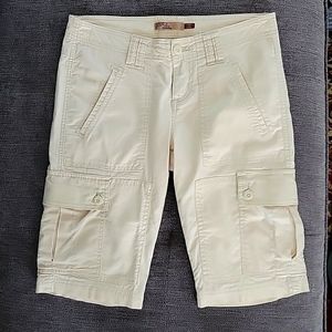 Women's Prana hiking shorts with cargo pockets